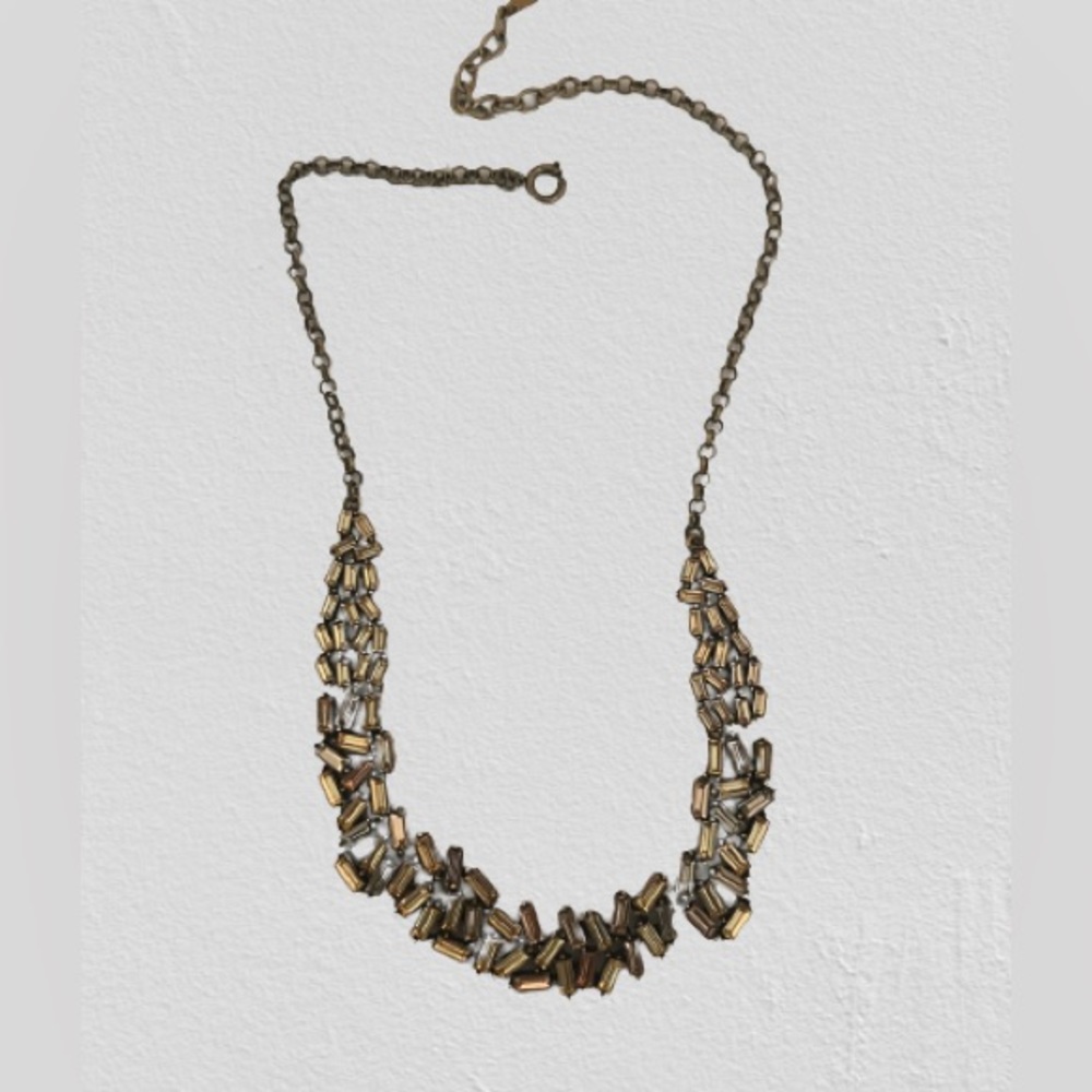 Light pink stone vintage necklace